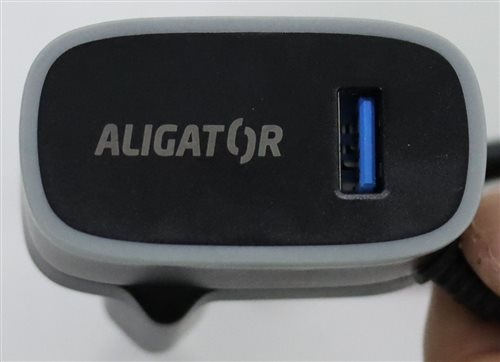 cestovná nabíjačka aligator, model cs102 c 3