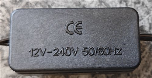 svietiaci stromček s plastovým ukončením led svetelných zdrojov v tvare kvetu 