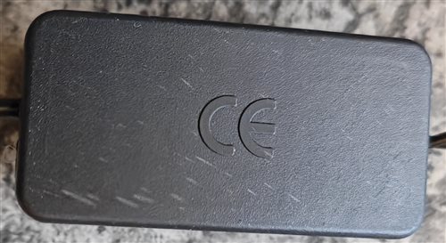 svietiaci stromček s plastovým ukončením led svetelných zdrojov v tvare kvetu 