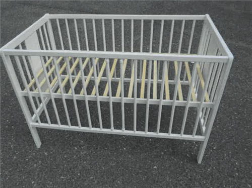 detsk%C3%A1%20postie%C4%BEka%20radek%20ix