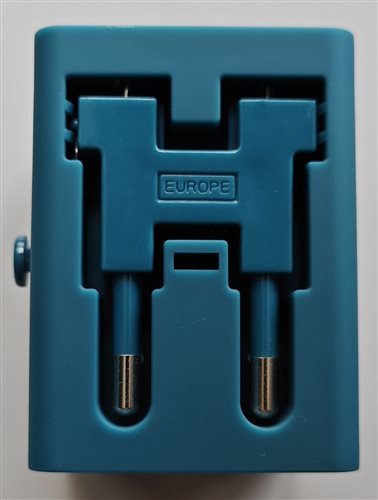 univerzálny cestovný adaptér legami 5