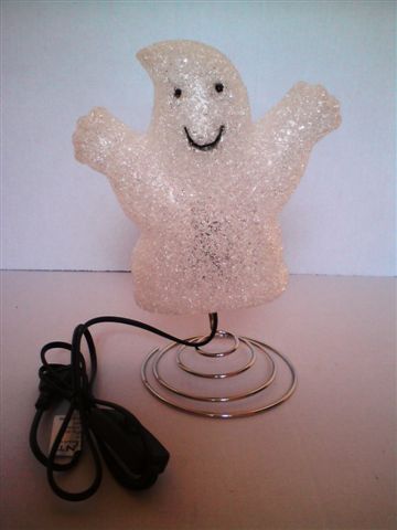 nv-stolna%20lampa%20ghost1