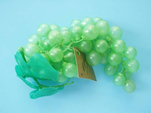 ovocie_umele_hrozno1